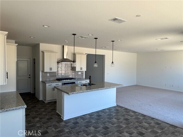 Building Photo - 4470 Hickory Ct