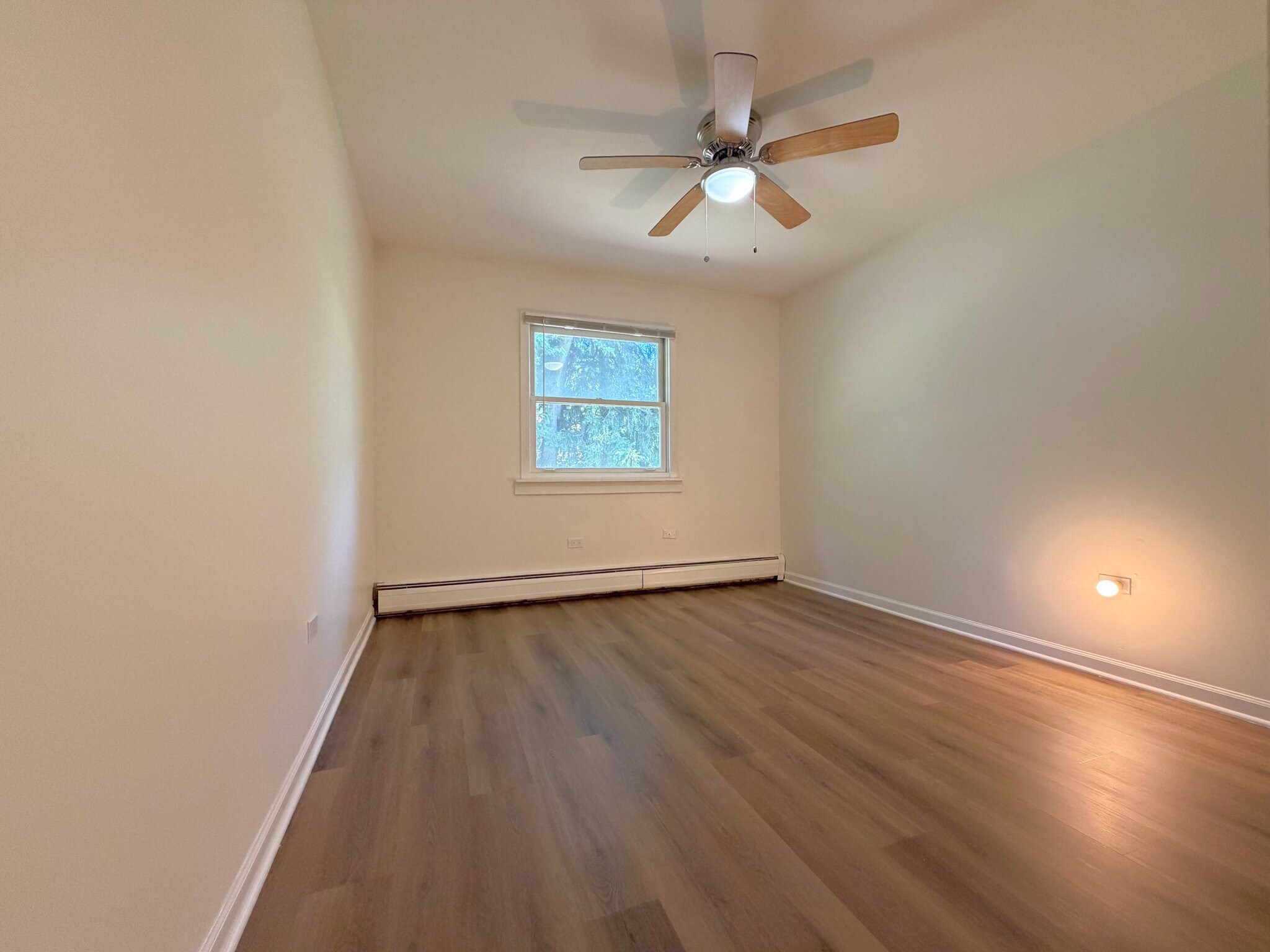 Building Photo - 889 Trace Dr