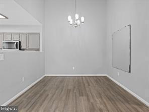 Building Photo - 9422 Scarlet Oak Dr