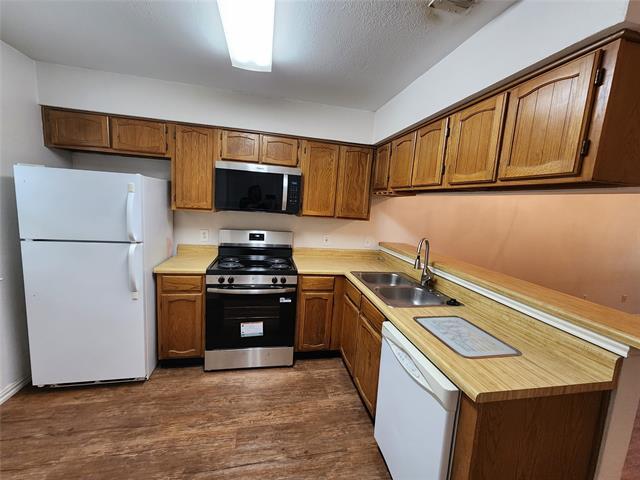 Building Photo - 2925 Timothy Ln
