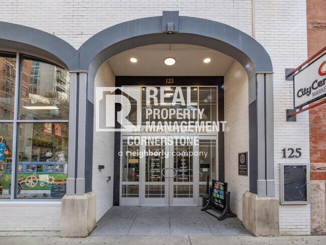 Building Photo - 125 S Kalamazoo Mall