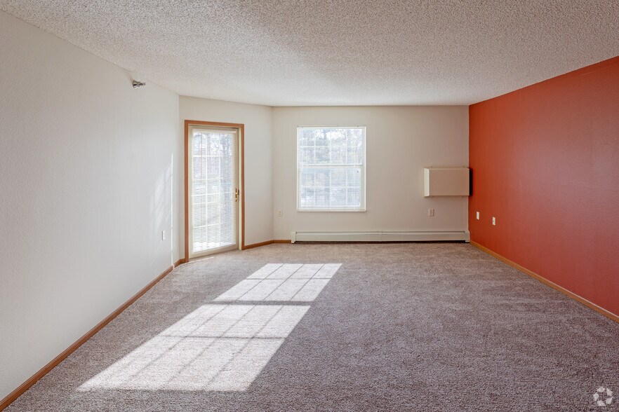 Westwood Parkway Estates 6120 Westwood Pky Saint Cloud MN 56303