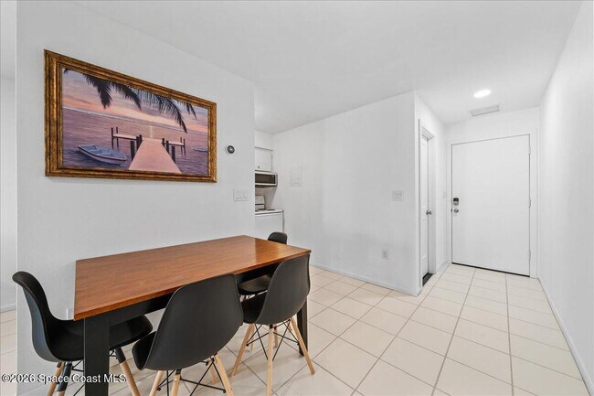 Building Photo - 419 Ocean Ave