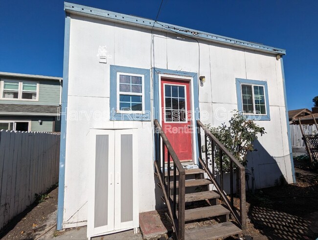 Primary Photo - 2121 65th Ave
