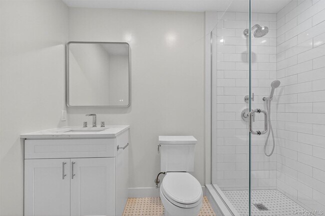 Building Photo - 64 Stonehouse Rd