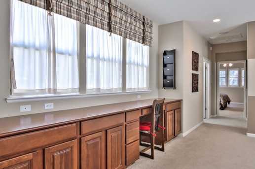 Building Photo - Stunning (Formal Model) 3/3 w/Huge Loft!  Please read entire ad before requesting a viewing!!