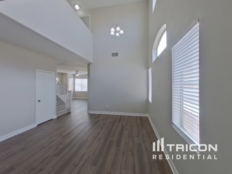 Building Photo - 7671 Mocorito Ave