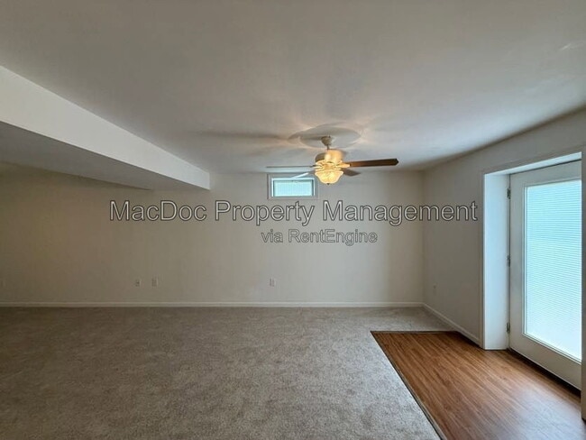 Building Photo - 1404 Graham Dr