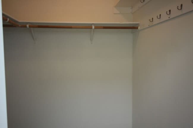 Building Photo - 3 Bedroom Townhome for Rent