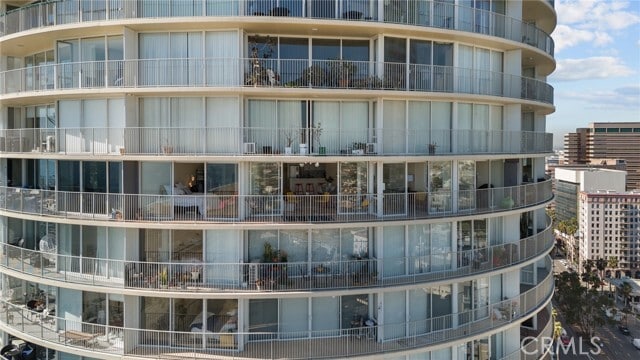 Building Photo - 700 E Ocean Blvd