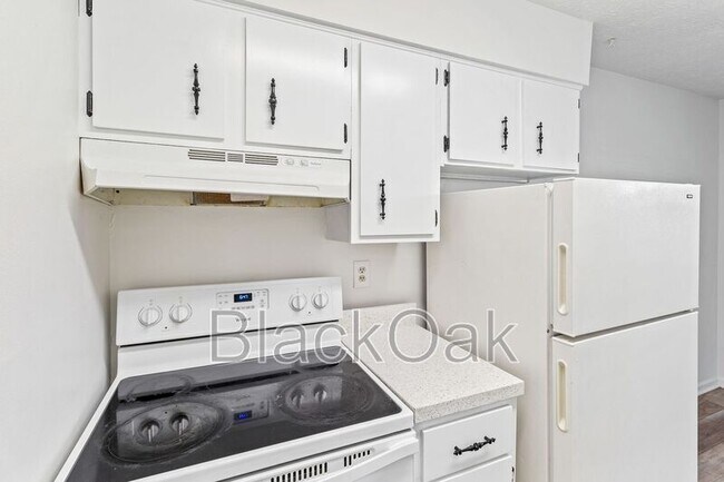 Building Photo - 4213 Foreman Ln