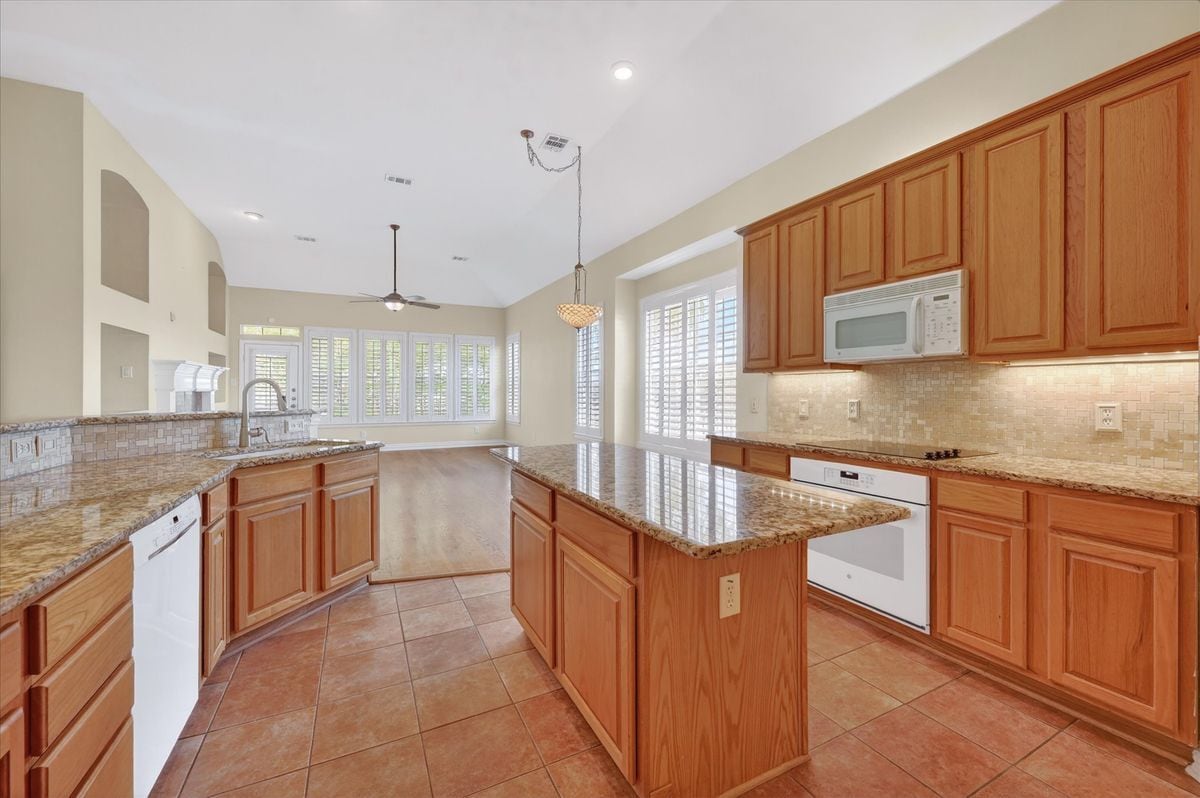 Building Photo - 3500 Christopher Ln