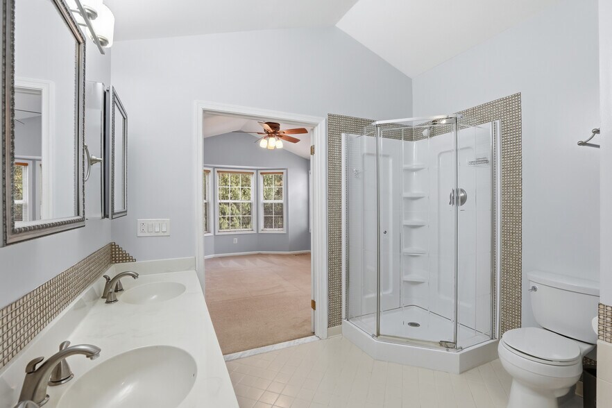 Building Photo - 8341 Marketree Cir