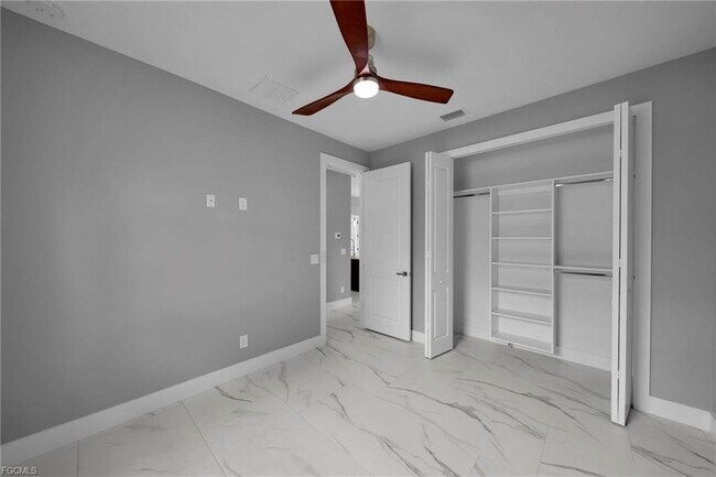 Building Photo - 1201 SW 8th Pl