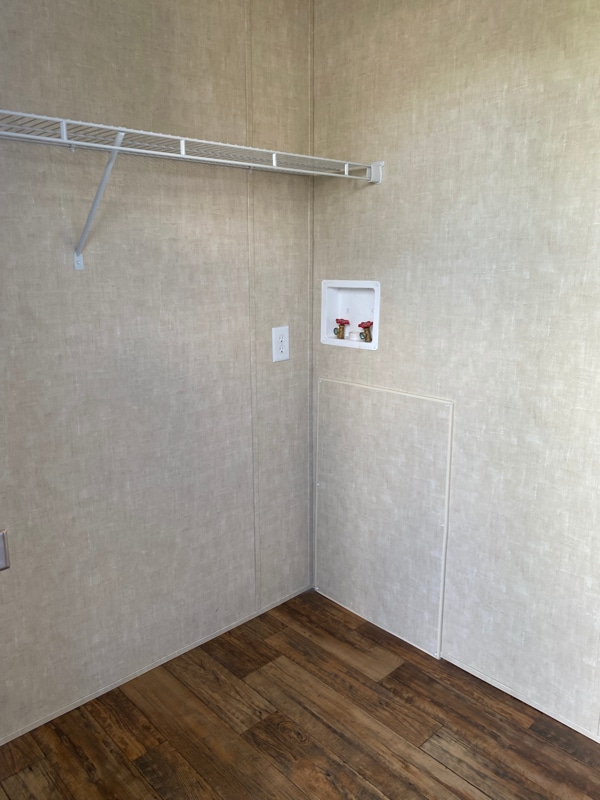 Building Photo - 5050 US-209