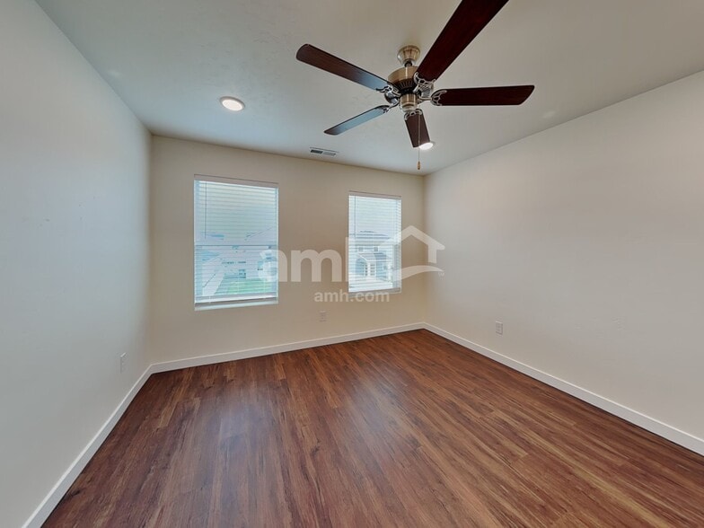 Building Photo - 9503 W Bowie Ct