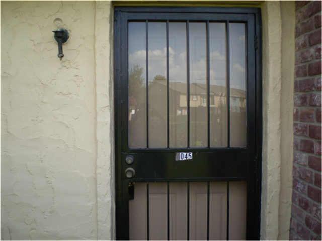 Building Photo - 7045 Chasewood Dr