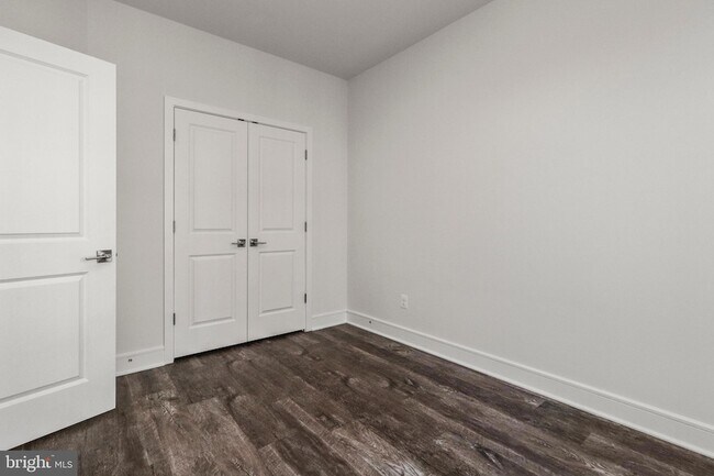 Building Photo - 14583 Lakestone Dr