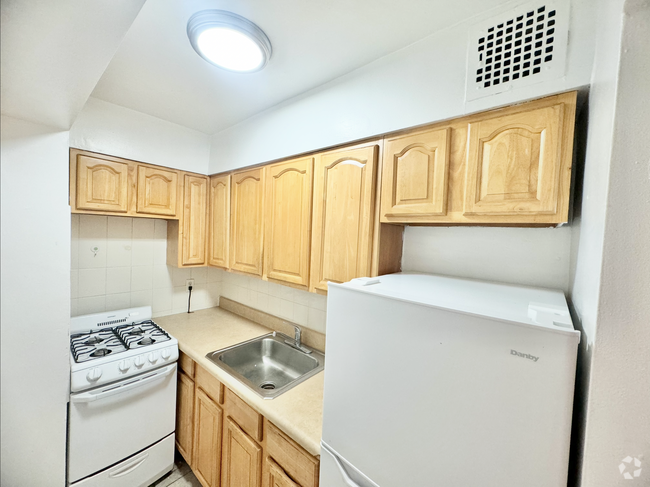 Building Photo - 4135 50th St
