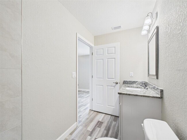 Building Photo - 12849 SW 73rd Ave Rd