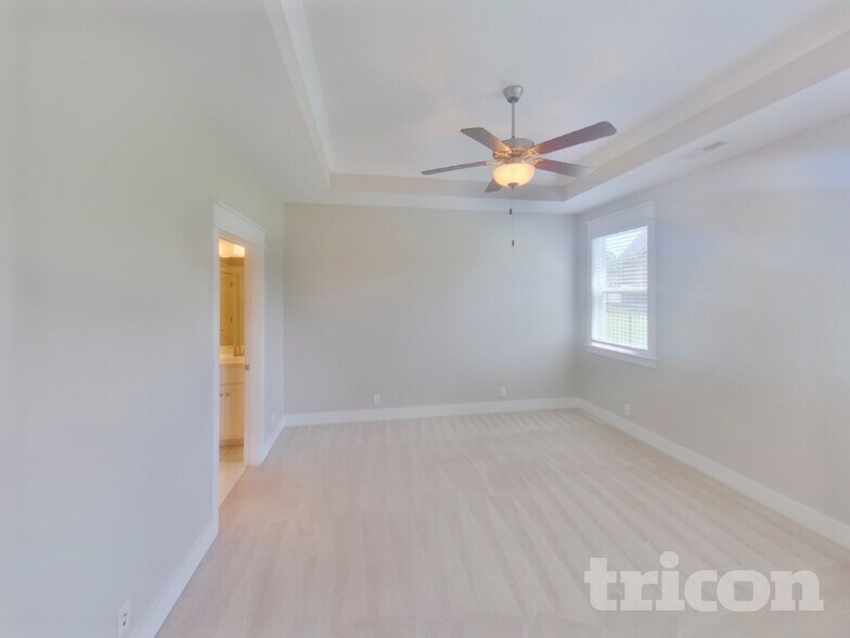 Building Photo - 228 Rockcastle Dr