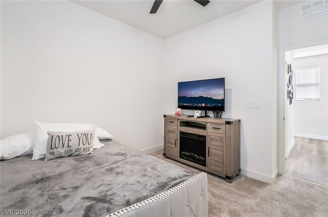 Building Photo - 670 Tranquil Bay Ct