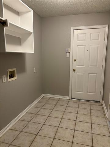 Building Photo - 8026 Palisades Dr