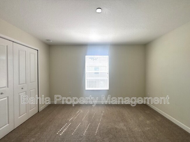 Building Photo - 15221 Pacey Cove Dr