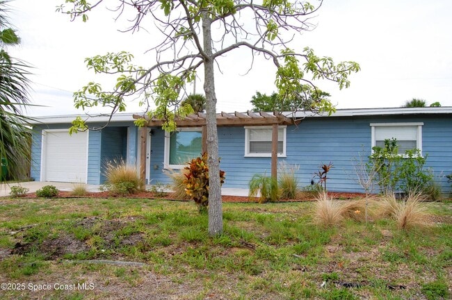 Building Photo - 360 Sabal Ave
