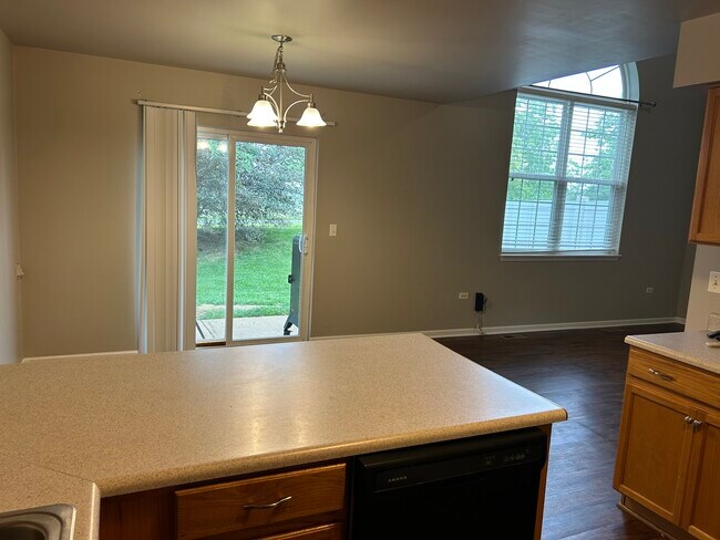 Building Photo - 538 Mallard Ln