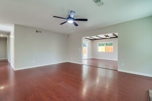 Building Photo - 9813 Medina Dr