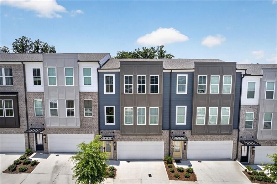 Building Photo - 1445 Creekside Cir NW