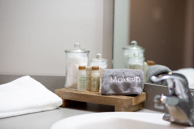 Building Photo - 360 Enterprise Blvd