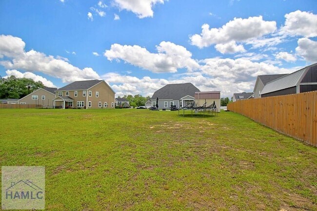 Building Photo - 57 Gracyn Ln