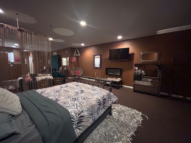 Building Photo - 11609 Detroit Ave