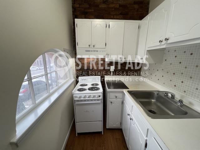 Building Photo - 1 bedroom in Boston MA 02130