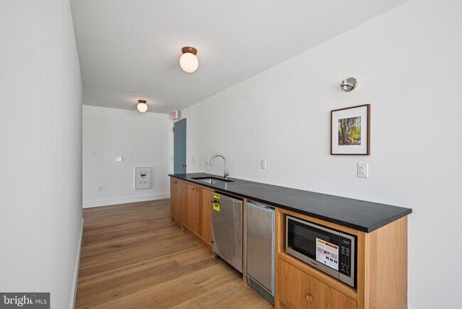 Building Photo - 2101 Washington Ave