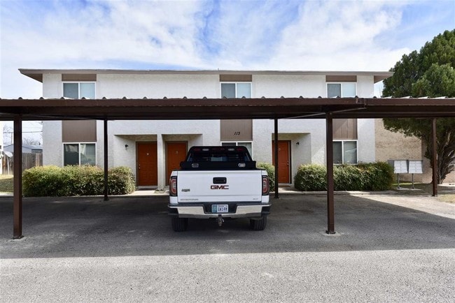 Building Photo - 113 B Rhonda Dr