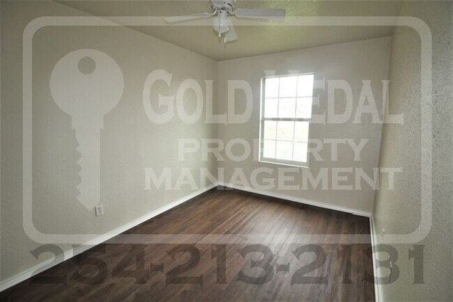 Building Photo - Now Leasing – 4008 C. Pilgrim Dr.