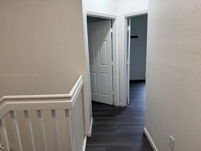 Building Photo - 650 NW 170th Terrace