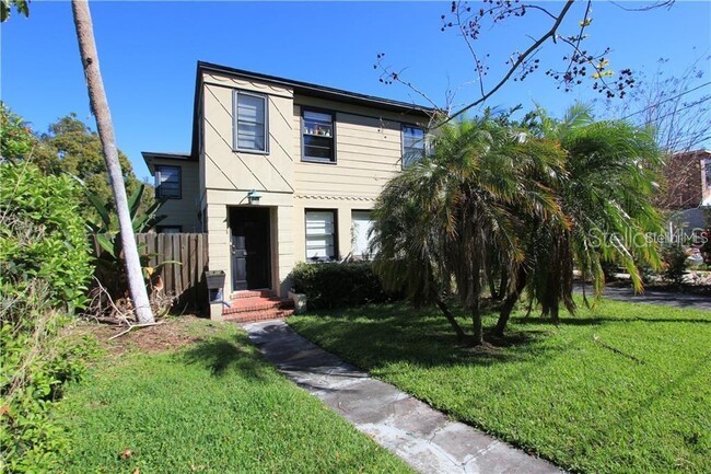 Primary Photo - 415 E Gore St
