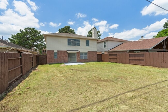 Building Photo - 19222 Wading River Dr