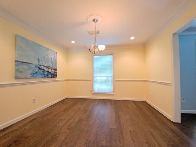 Building Photo - 139 Haversham Dr