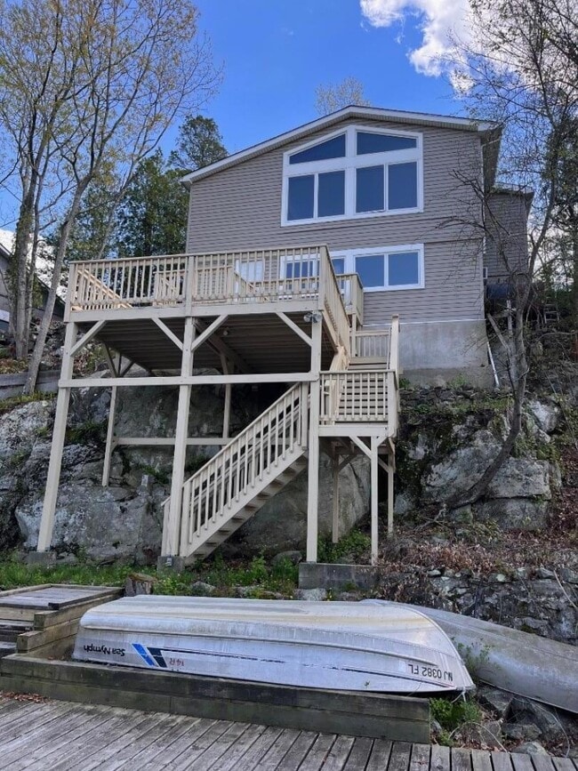 Building Photo - 34 Rose Trail