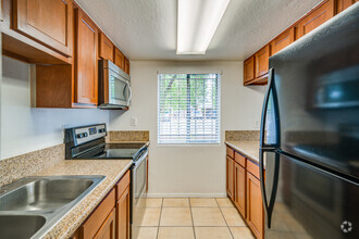 Interior Photo - Ocotillo Oasis