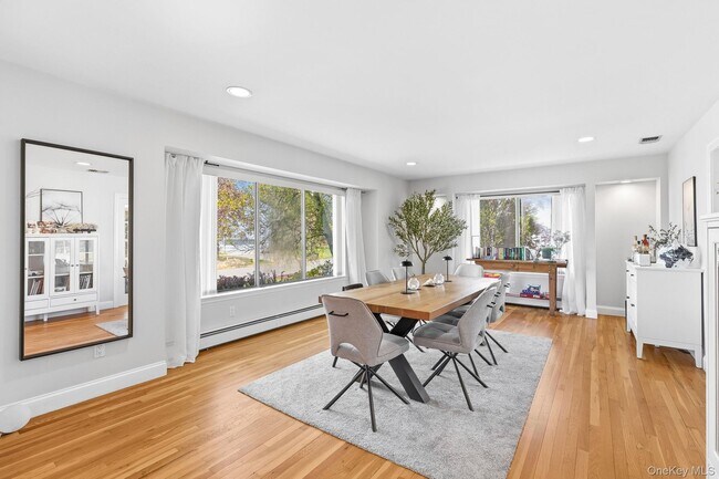 Building Photo - 26 Devonshire Dr