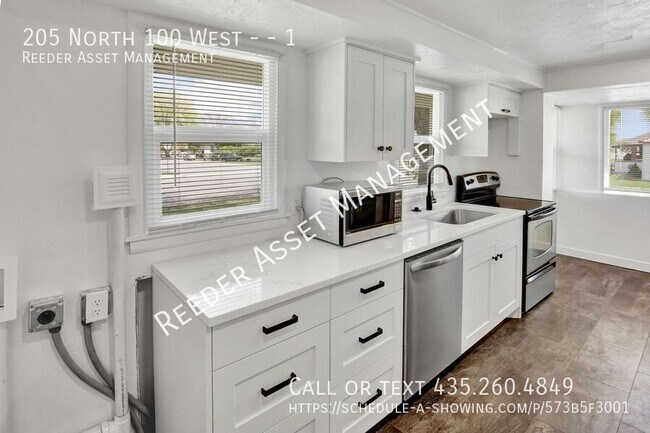 Building Photo - 205 N 100 W
