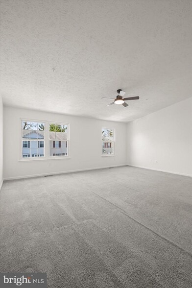 Building Photo - 8834 Goose Landing Cir