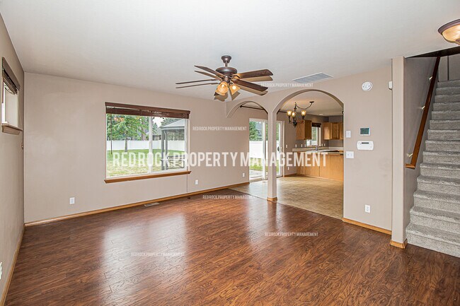 Building Photo - 7005 N Joanna Dr