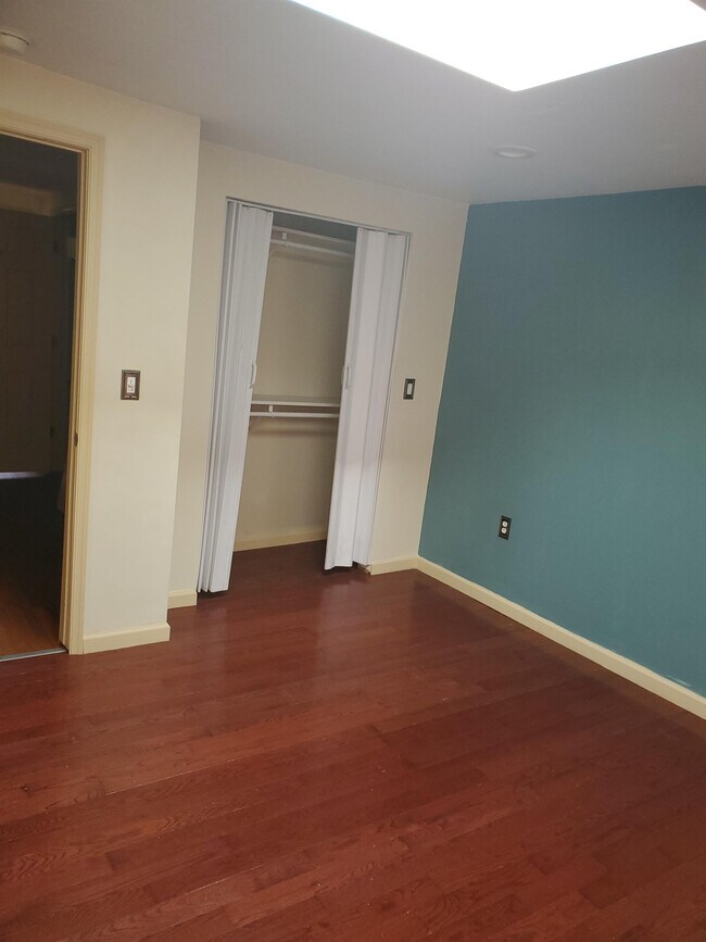 Building Photo - 2146 N Reese St